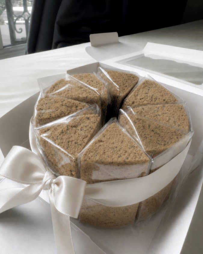 Black Tea Chiffon Box