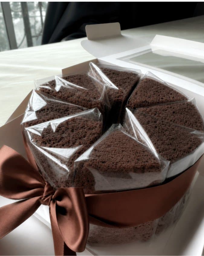 Chocolate Chiffon Box
